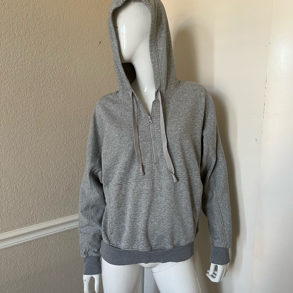 FP MOVEMENT FREE PEOPLE Heather Gray Hooded 1/2 Zip Dolman Sleeve Sweatshirt M
